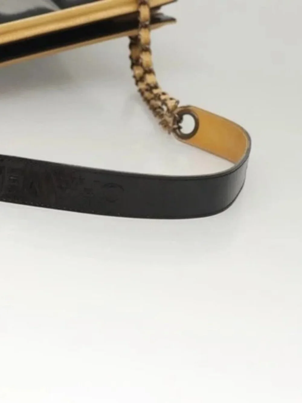 CHANEL Choco Bar Chain Shoulder Bag Patent leather Black CC Auth 122608
